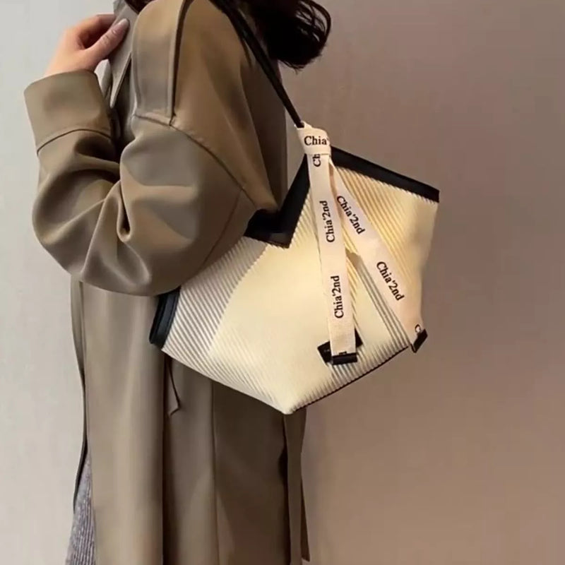 Leather Textured Shoulder Bag-zoom-