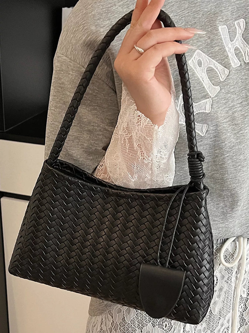 Woven Lightweight Shoulder Bag-zoom-