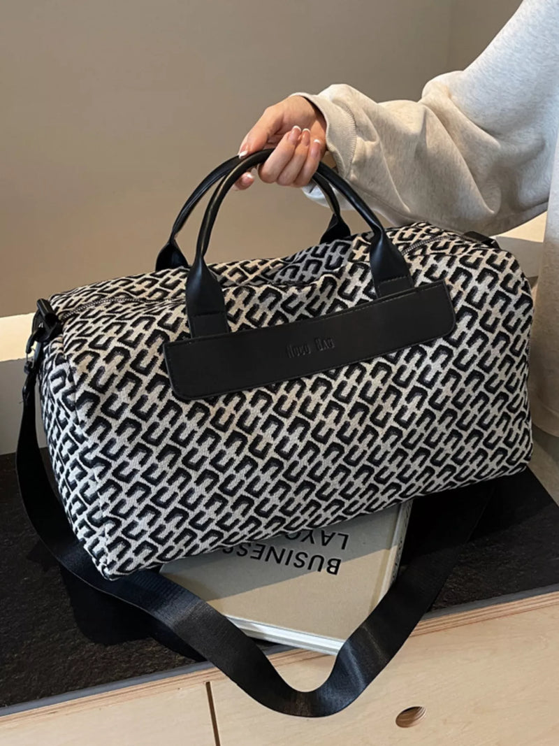 Geometric Pattern Travel Bag-zoom-