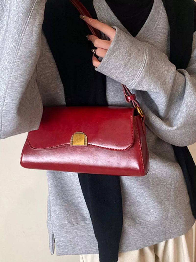 Golden Clasp Shoulder Bag-zoom-