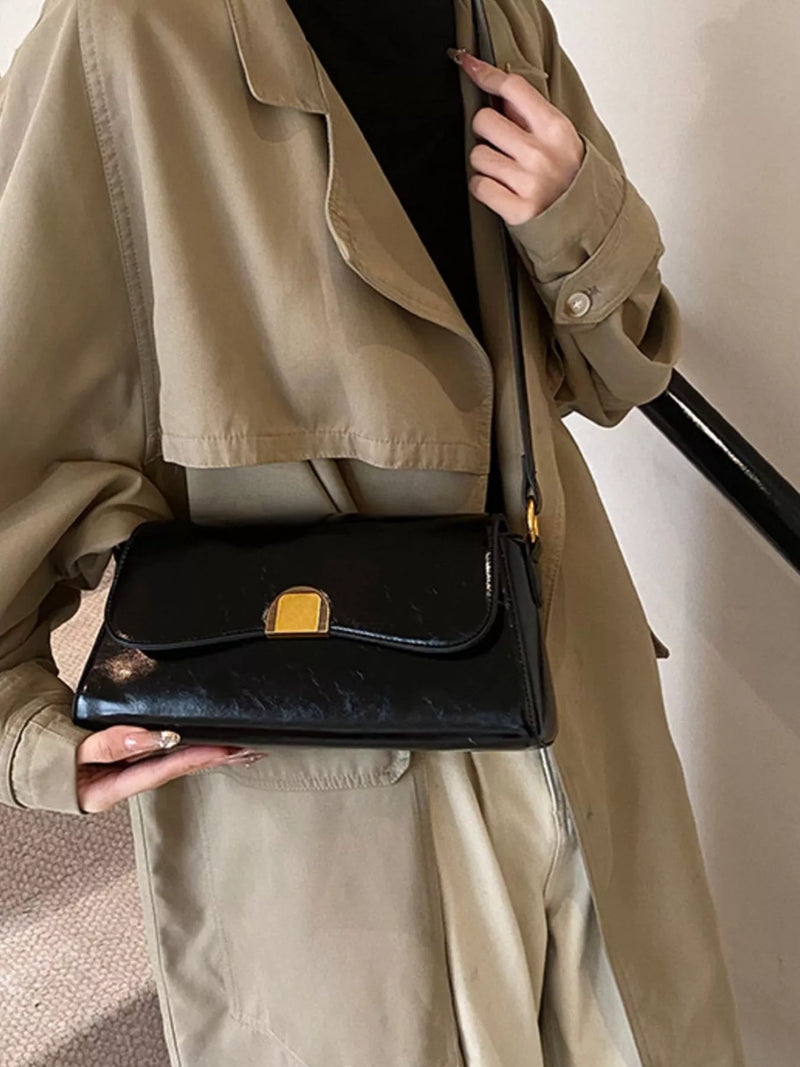 Golden Clasp Shoulder Bag-zoom-