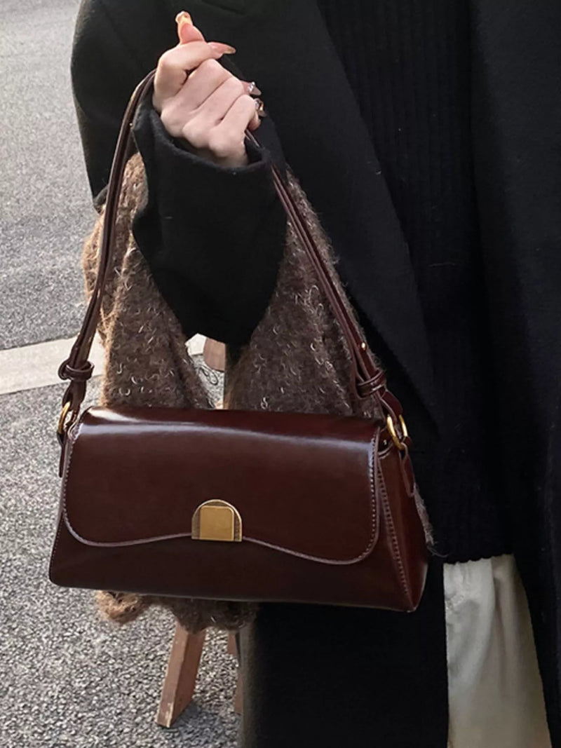 Golden Clasp Shoulder Bag-zoom-