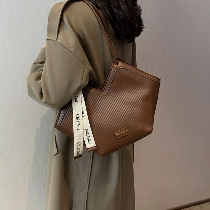 Leather Textured Shoulder Bag-zoom-