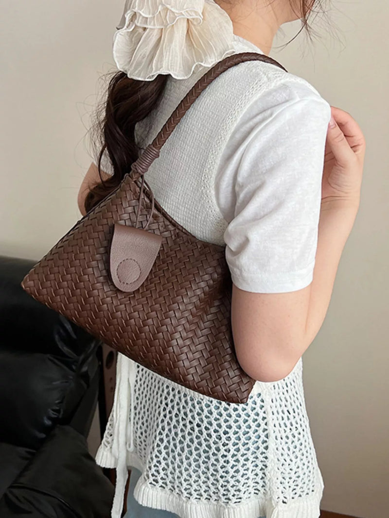 Woven Lightweight Shoulder Bag-zoom-