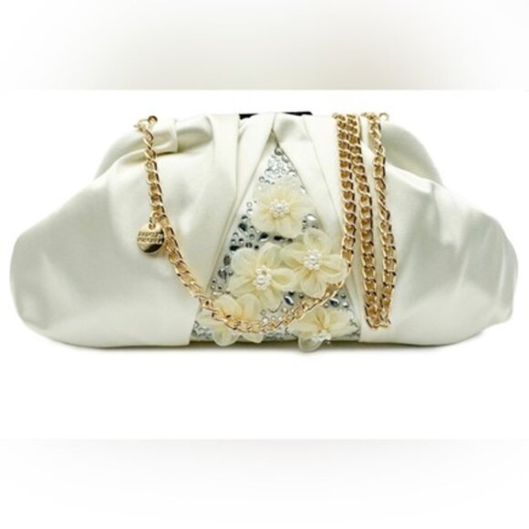 Badgley Mishcka Off-White Satin Clutch