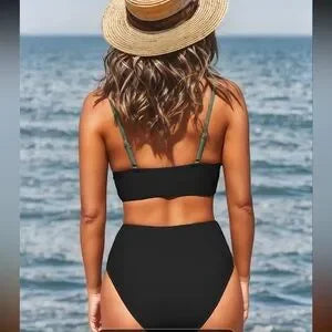 Green and Black Women's Swimwear Set