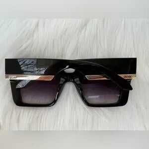 Notorious Oversized Sunglasses (Black)