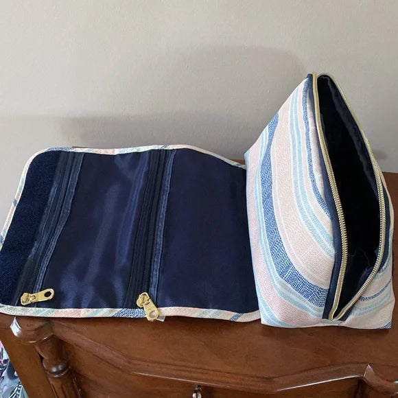 Sophia Joy Cosmetics Case with Handle-zoom-5