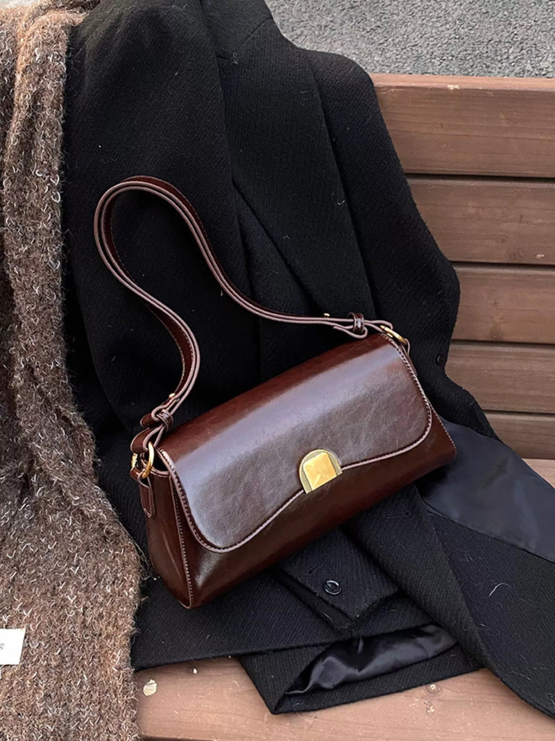 Golden Clasp Shoulder Bag-zoom-