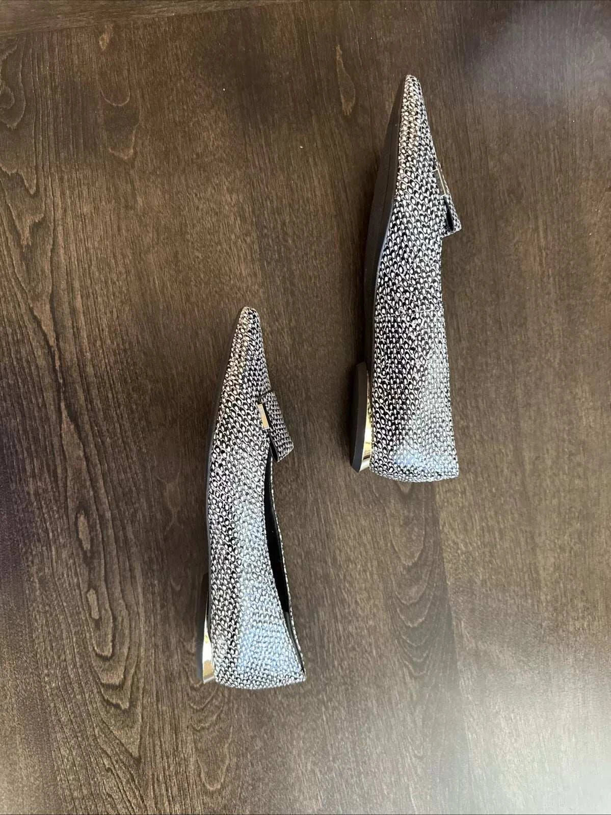 Alani Step Flex N Black and White - Primrose Signature Boutique