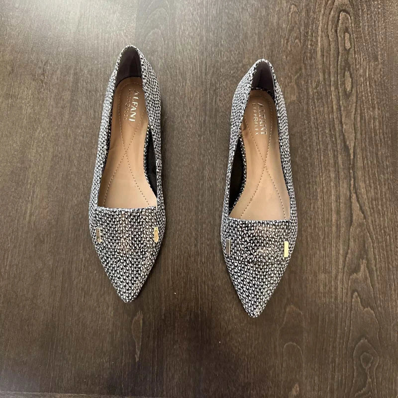 Alani Step Flex N Black and White-zoom-