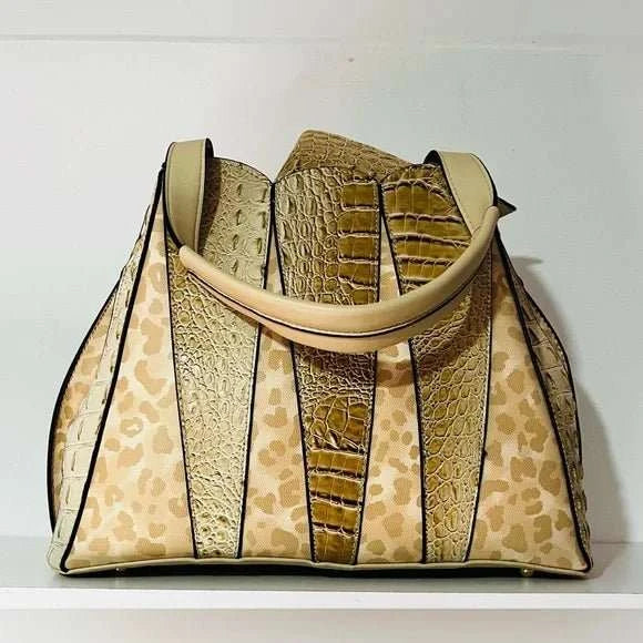 Beiges Handtaschen-Set aus veganem Leder mit Tragegriff