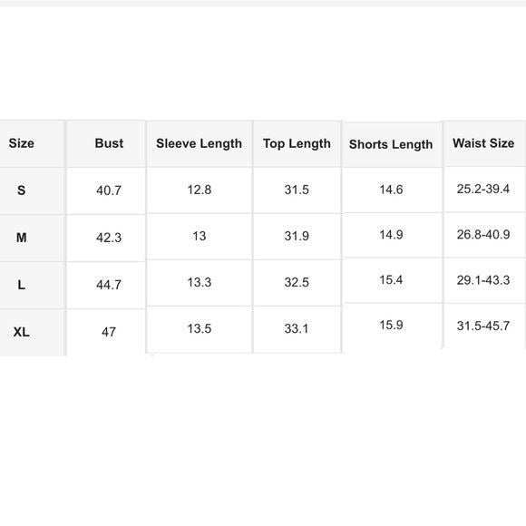 Passendes Set aus Shorts und Bluse in Korallenorange-zoom-