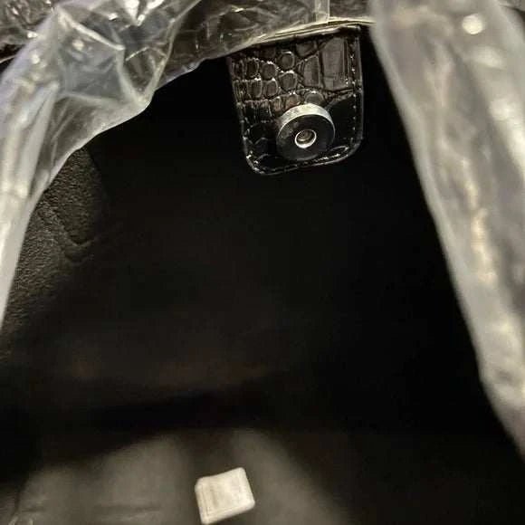 Crocodile 1989 print black tote-zoom-