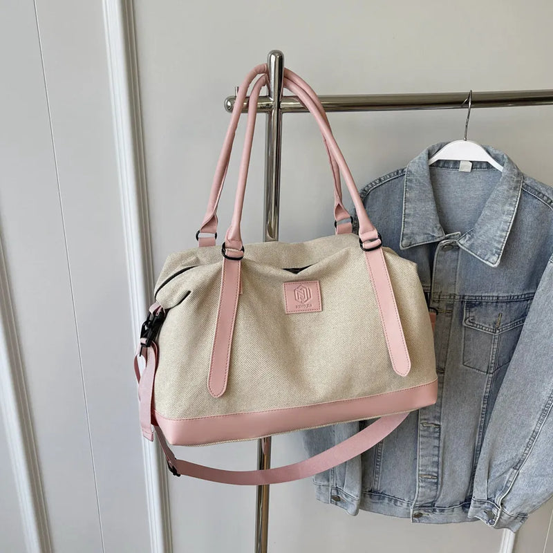 Contrast Travel Bag-zoom-