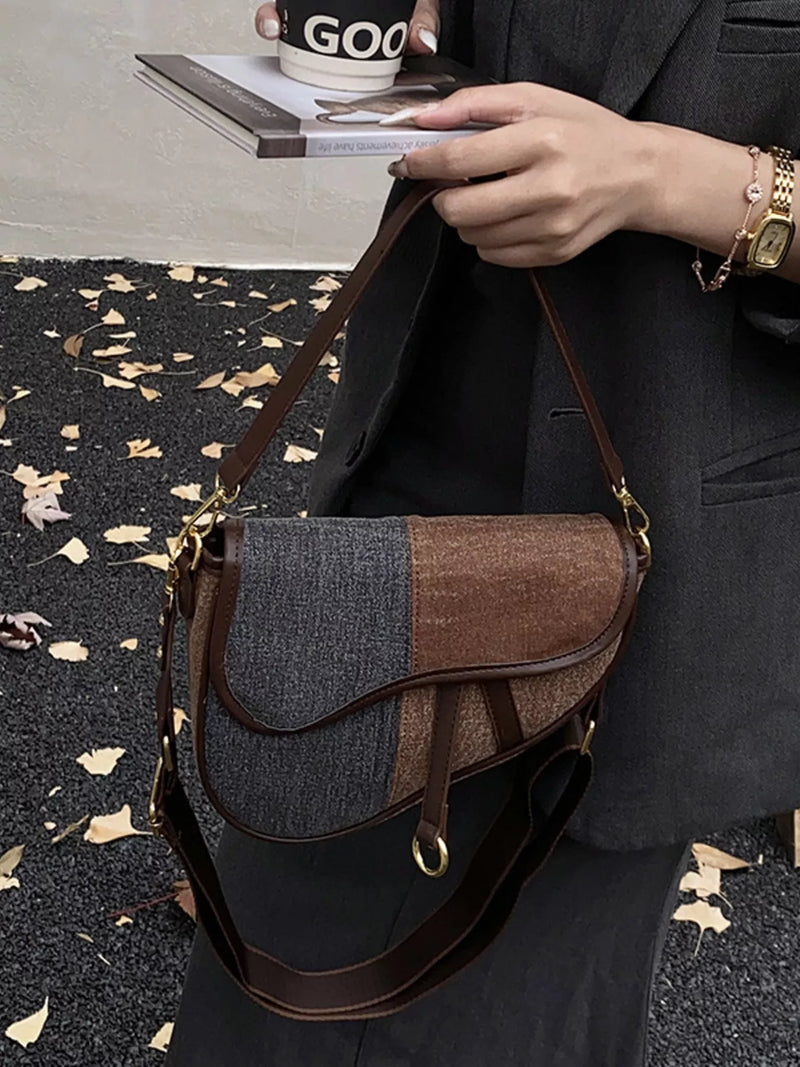 Adjustable Strap Crossbody Bag-zoom-