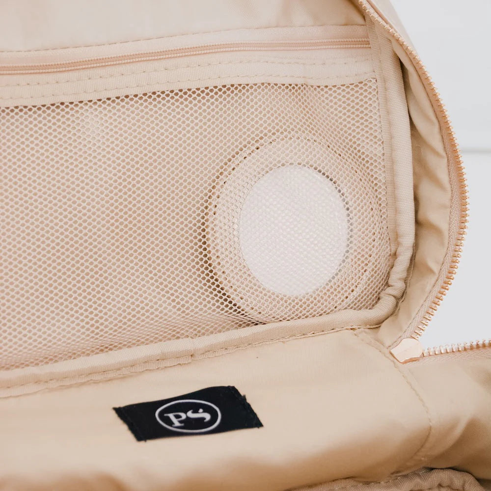 Gold Madelyn Bow Makeup Bag-4