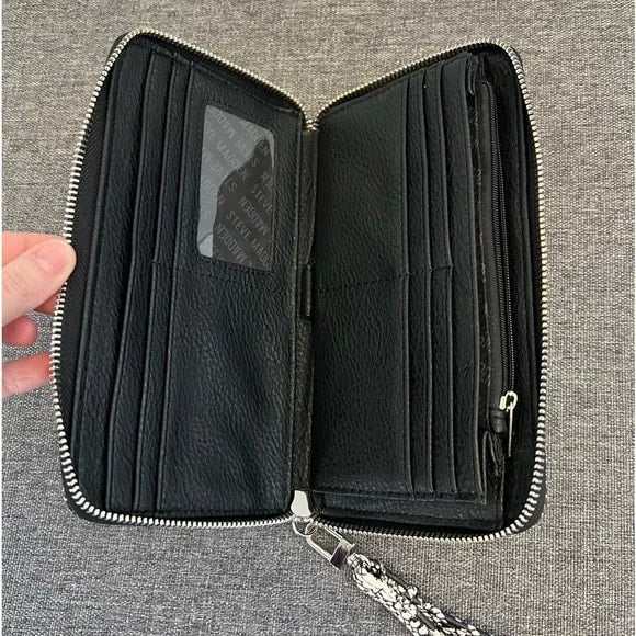 Larege Snakeskin wristlet/wallet