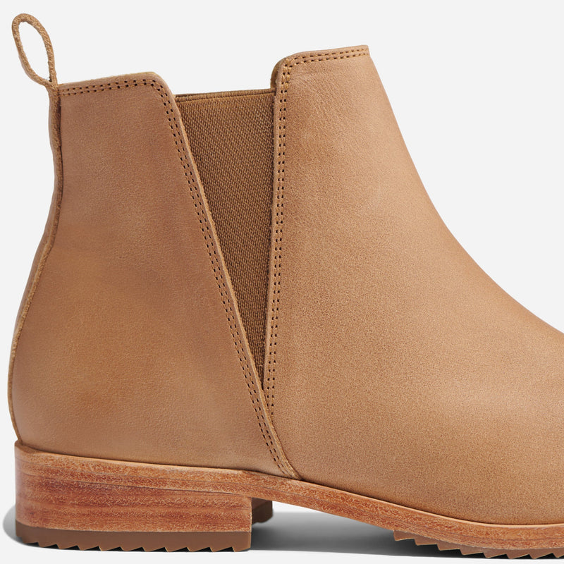 Nisolo Eva Everyday Chelsea Boot-zoom-
