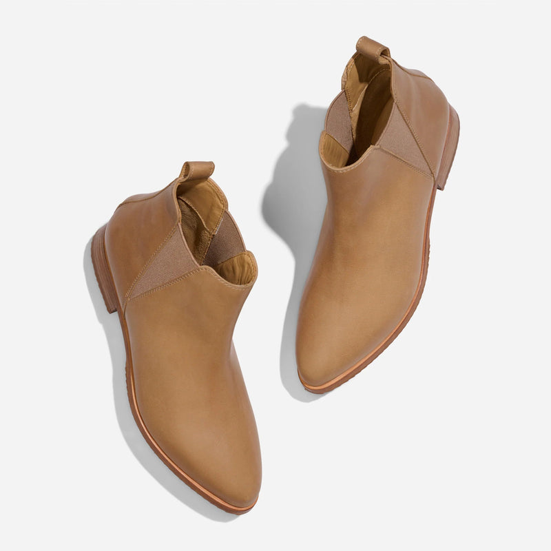 Nisolo Eva Everyday Chelsea Boot-zoom-