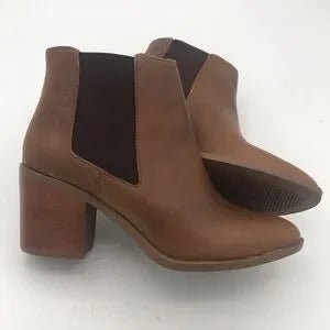 Nisolo Heeled Chelsea Brown Boot-zoom-