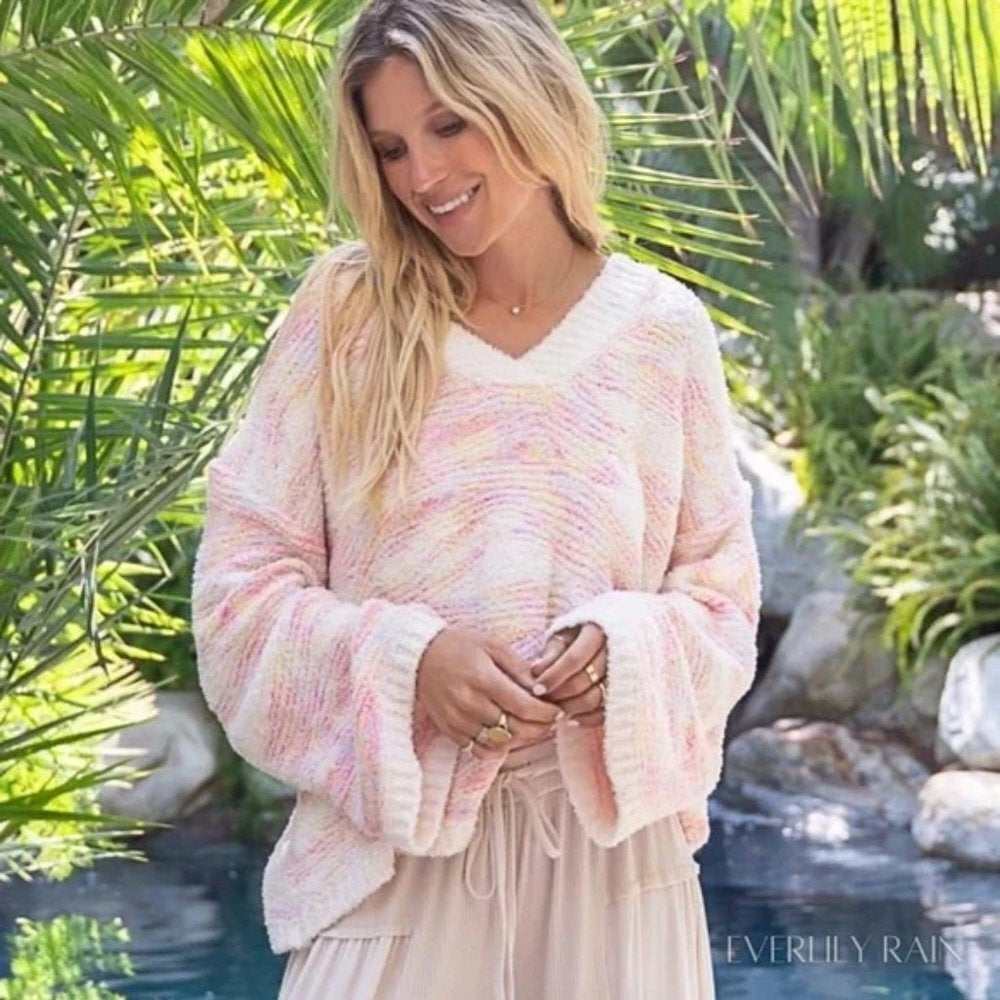 Super Soft Pink and Creme Oversized Sweater-zoom-3